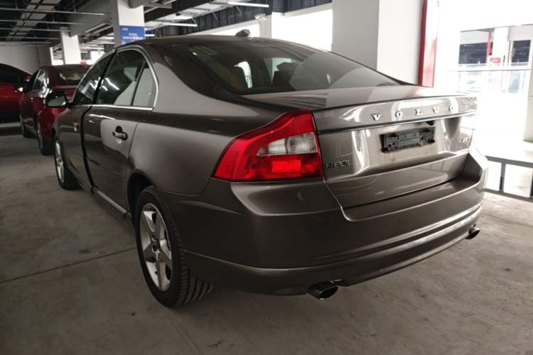 Used Volvo S80L 2010 2.5T Zhiya Edition Rear Left 45 Deg