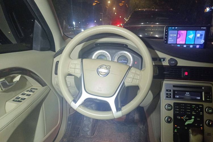 Used Volvo S80L 2010 2.5T ZhiZun Edition Steering Wheel