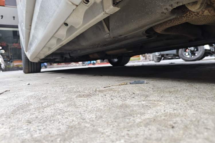 Used Volvo S80L 2010 2.5T Zhiya Edition Chassis Rear Left