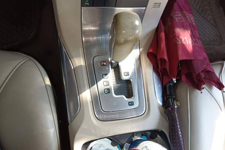 Used Volvo S80L 2010 2.5T Zhiya Edition Gear Lever