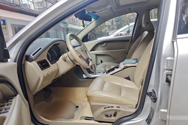 Used Volvo S80L 2010 2.5T Zhiya Edition Left Front Seat