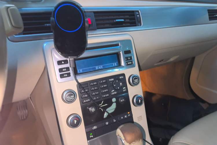 Used Volvo S80L 2011 2.0T ZhiShang Version Audio And AC Panel