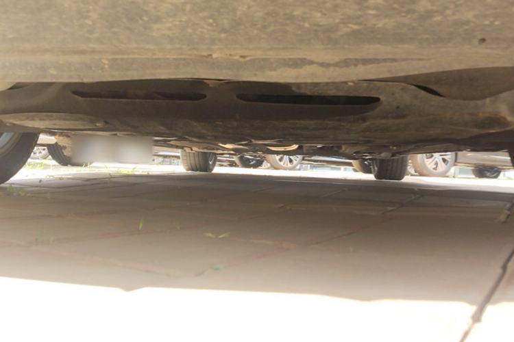 Used Volvo S80L 2011 2.0T Zhiya Edition Chassis Front