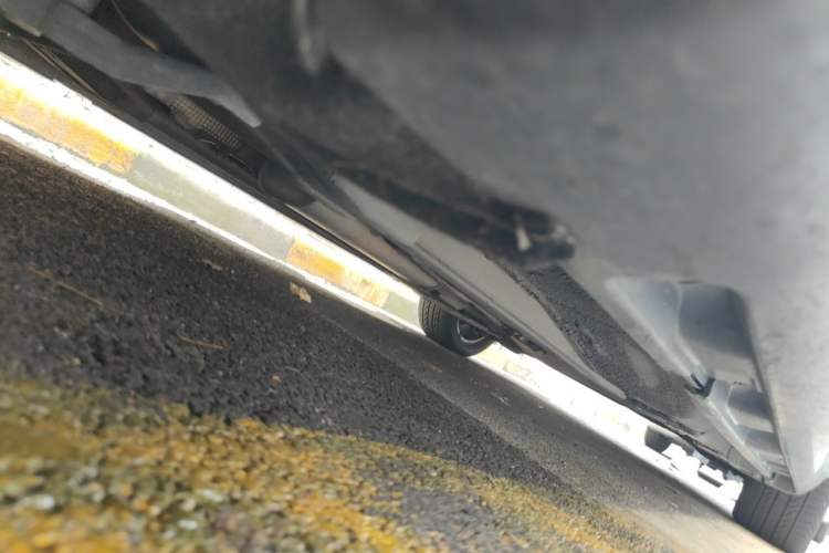 Used Volvo S80L 2011 2.0T ZhiShang Version Chassis Front Left