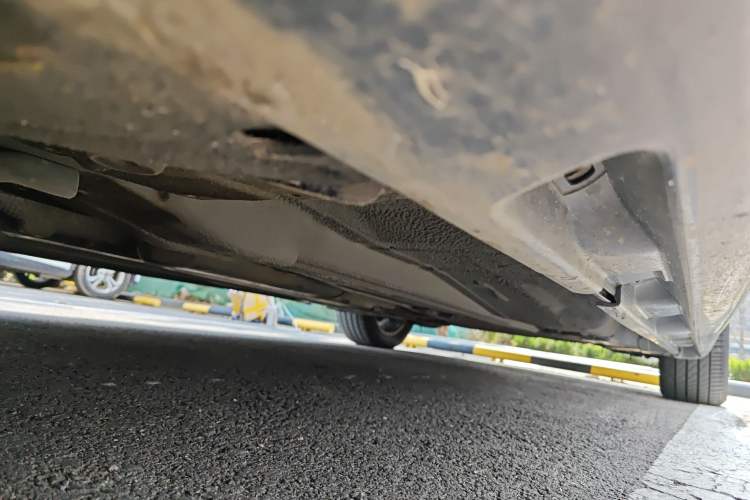 Used Volvo S80L 2011 2.0T ZhiShang Version Chassis Front Left