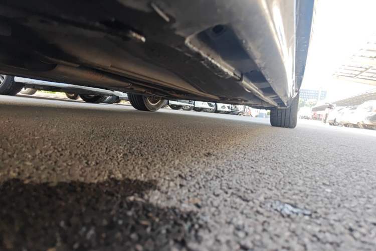 Used Volvo S80L 2011 2.0T ZhiShang Version Chassis Front Left