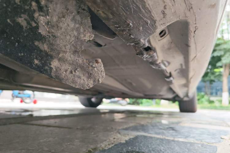 Used Volvo S80L 2011 2.0T ZhiShang Version Chassis Front Left