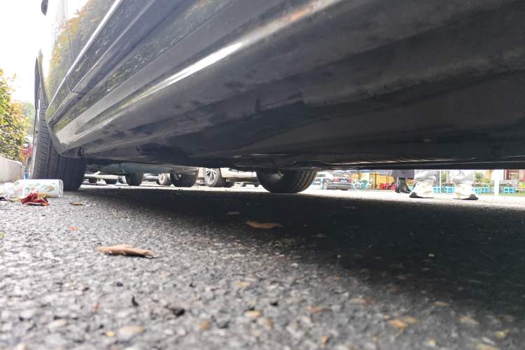 Used Volvo S80L 2011 3.0T AWD Zhiya Edition Chassis Front Right
