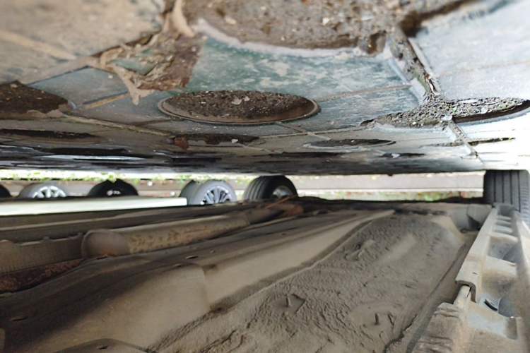 Used Volvo S80L 2011 2.0T Zhiya Edition Chassis Front Right