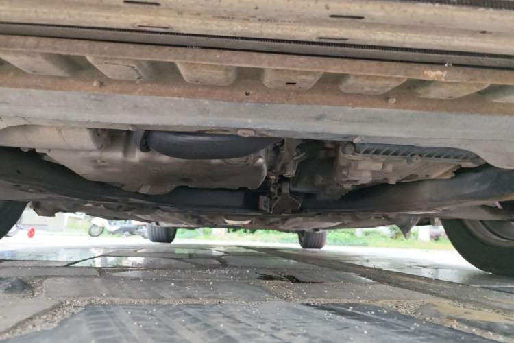 Used Volvo S80L 2011 2.0T ZhiShang Version Chassis Front