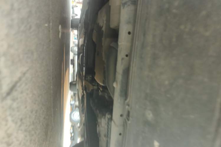 Used Volvo S80L 2011 2.0T ZhiZun Edition Chassis Front