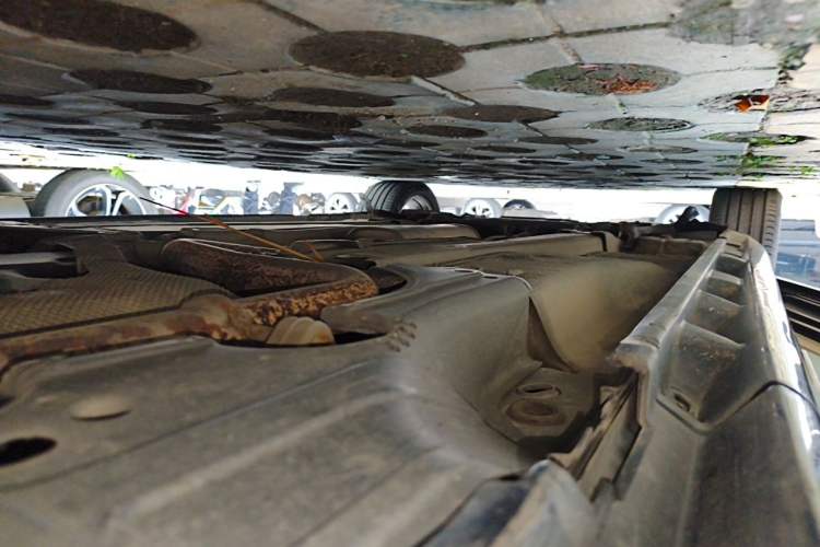 Used Volvo S80L 2011 2.0T Zhiya Edition Chassis Rear Left