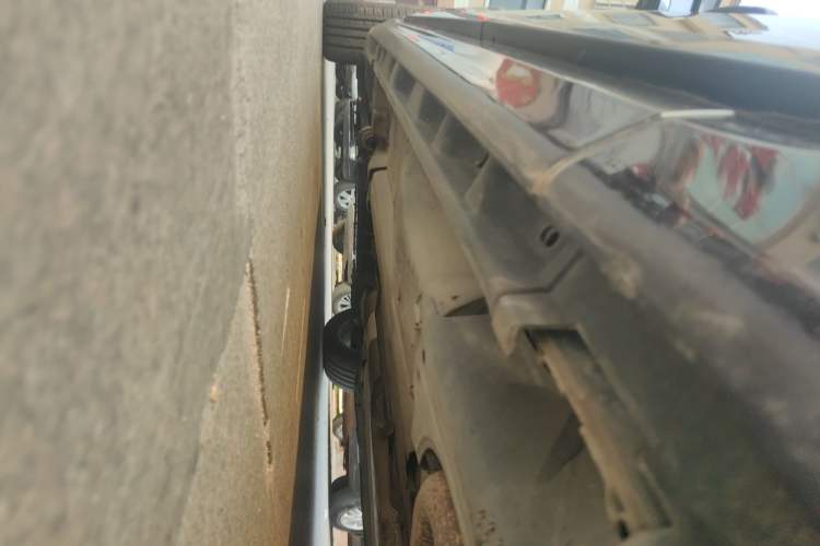 Used Volvo S80L 2011 2.0T ZhiZun Edition Chassis Rear Left