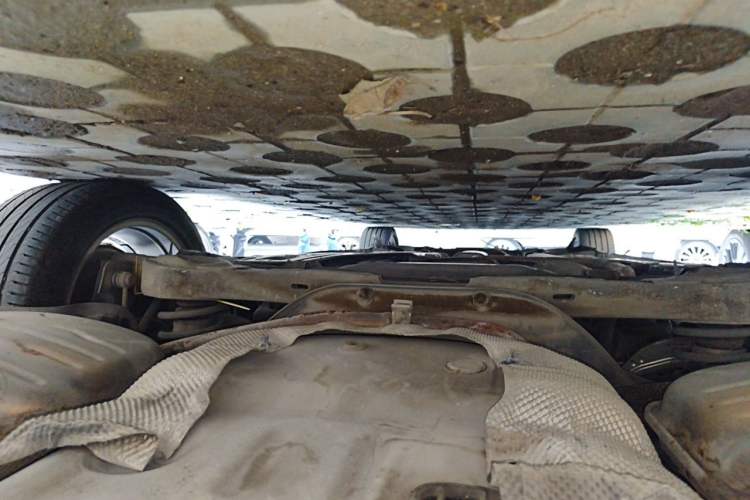 Used Volvo S80L 2011 2.0T Zhiya Edition Chassis Rear