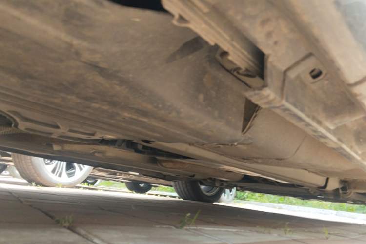 Used Volvo S80L 2011 2.0T Zhiya Edition Chassis Rear Right