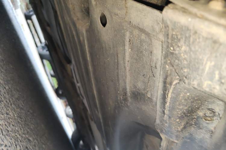 Used Volvo S80L 2011 2.0T ZhiShang Version Chassis Rear Right