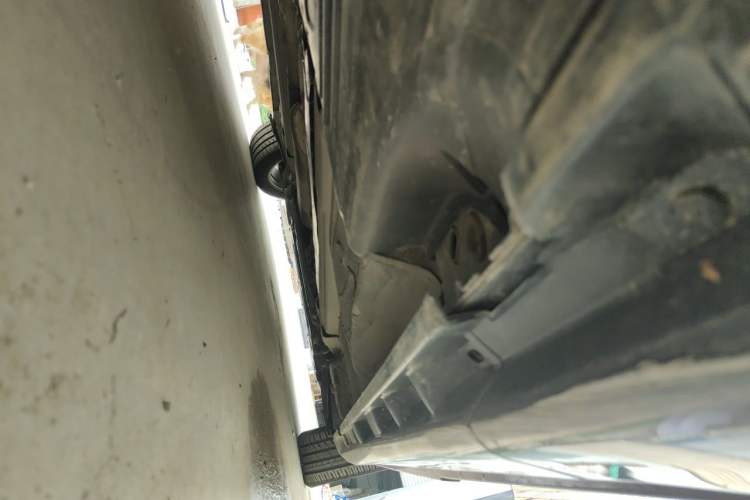 Used Volvo S80L 2011 2.0T Zhiya Edition Chassis Rear Right