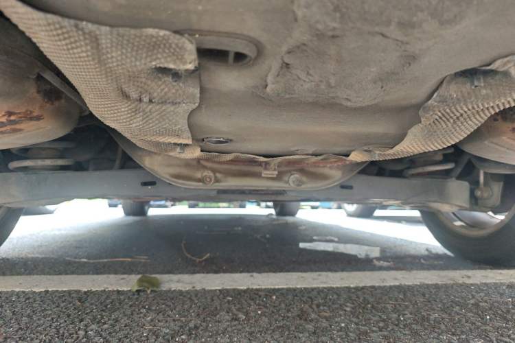 Used Volvo S80L 2011 2.0T ZhiZun Edition Chassis Rear