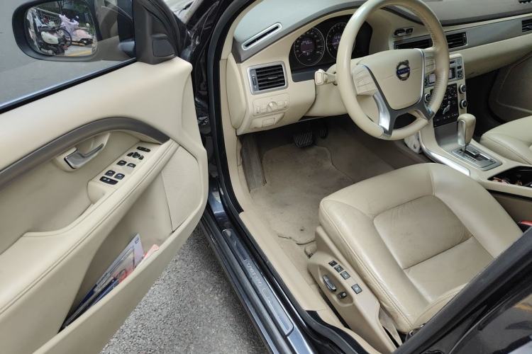 Used Volvo S80L 2011 2.0T ZhiShang Version Driver Seat