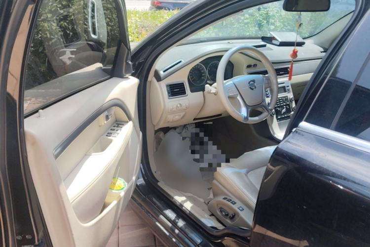Used Volvo S80L 2011 2.0T Zhiya Edition Driver Seat