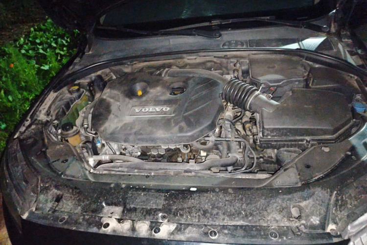 Used Volvo S80L 2011 2.0T ZhiShang Version Engine Bay