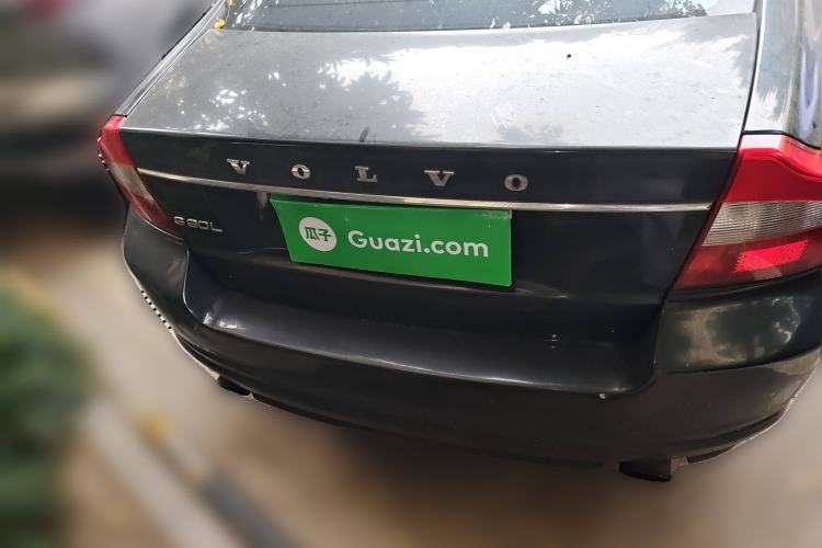 Used Volvo S80L 2011 2.0T ZhiShang Version Exterior 4