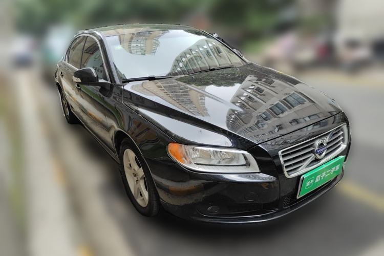Used Volvo S80L 2011 2.0T ZhiShang Version Front Right 45 Deg