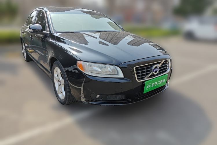 Used Volvo S80L 2011 2.0T ZhiShang Version Front Right 45 Deg
