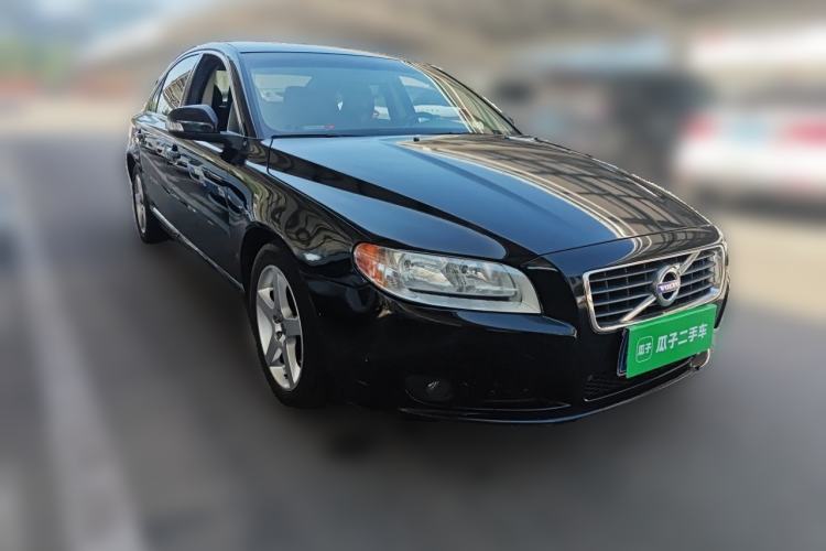 Used Volvo S80L 2011 2.0T ZhiShang Version Front Right 45 Deg