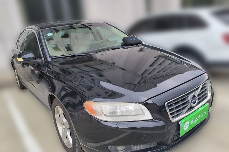 Used Volvo S80L 2011 2.0T ZhiZun Edition Front Right 45 Deg