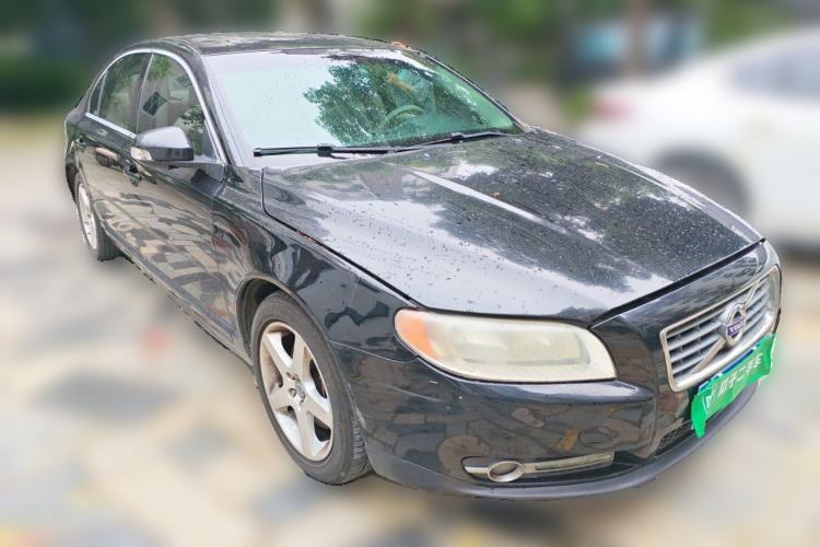 Used Volvo S80L 2011 2.0T ZhiShang Version Front Right 45 Deg