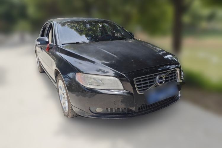 Used Volvo S80L 2011 2.0T ZhiShang Version Front Right 45 Deg