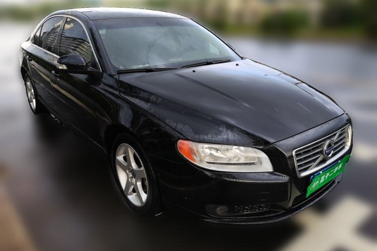 Used Volvo S80L 2011 2.0T ZhiShang Version Front Right 45 Deg