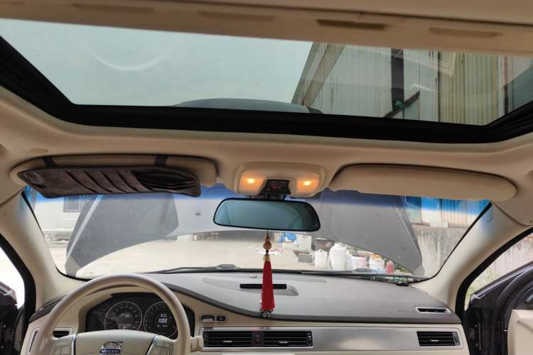 Used Volvo S80L 2011 2.0T Zhiya Edition Headliner