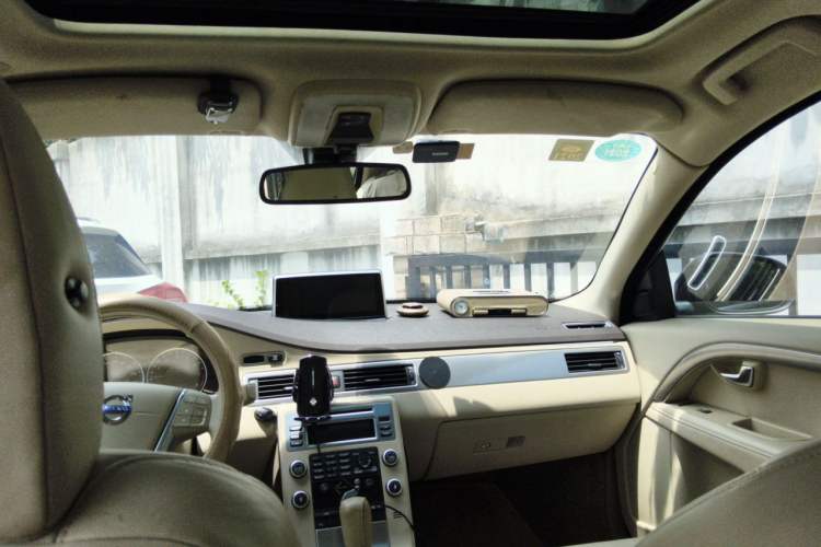 Used Volvo S80L 2011 2.0T ZhiShang Version Headliner