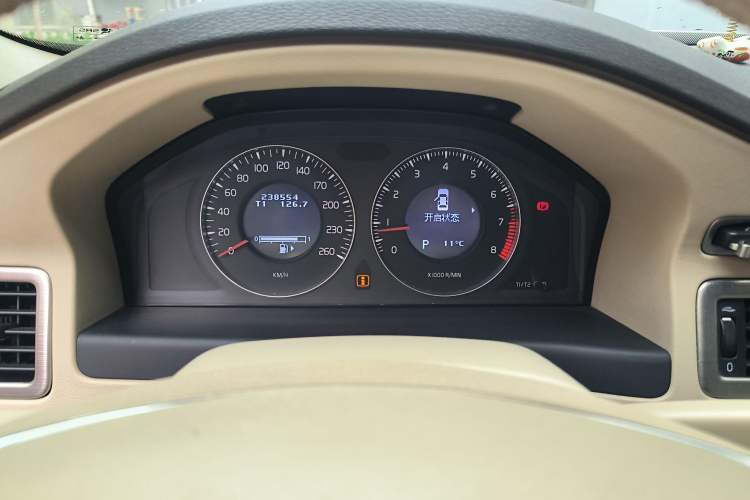 Used Volvo S80L 2011 2.0T ZhiShang Version Instrument Cluster