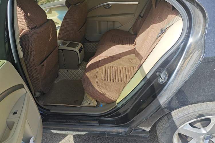 Used Volvo S80L 2011 2.0T ZhiShang Version Left Rear Seat