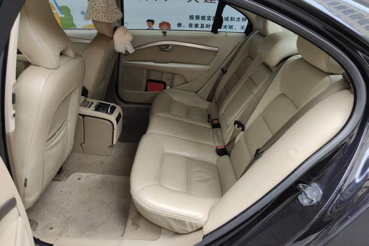 Used Volvo S80L 2011 2.0T ZhiShang Version Left Rear Seat