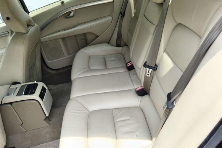 Used Volvo S80L 2011 2.0T ZhiShang Version Left Rear Seat