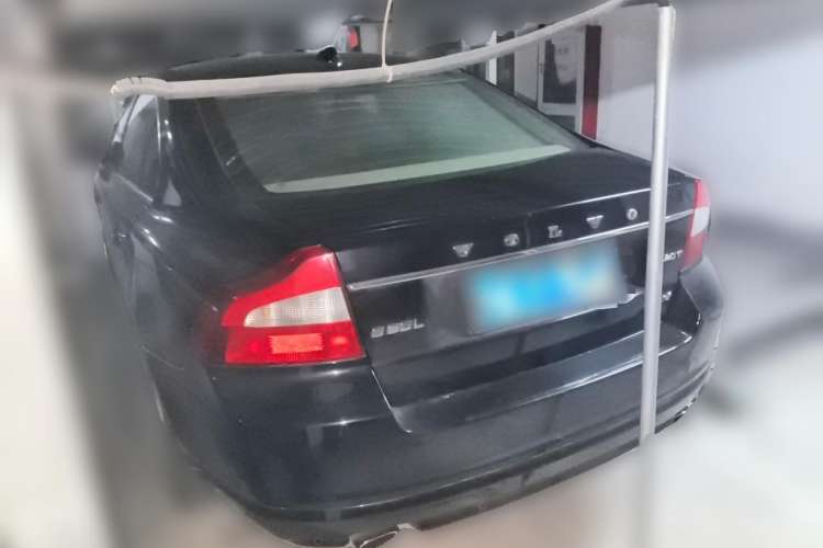 Used Volvo S80L 2011 2.0T ZhiZun Edition Rear Left 45 Deg