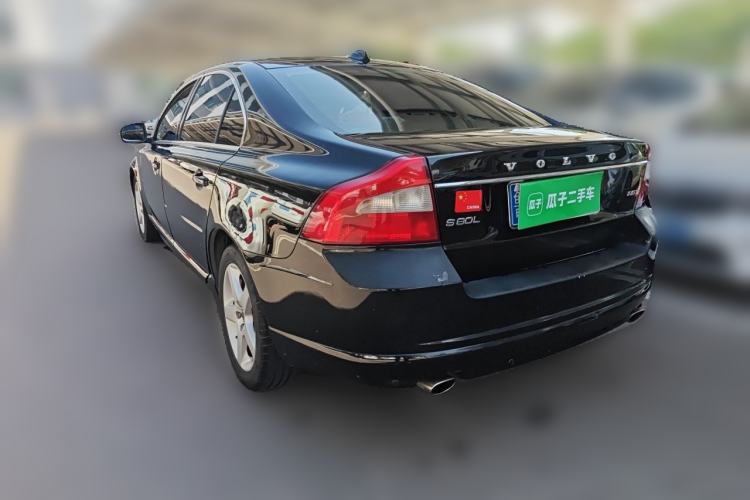 Used Volvo S80L 2011 2.0T ZhiShang Version Rear Left 45 Deg