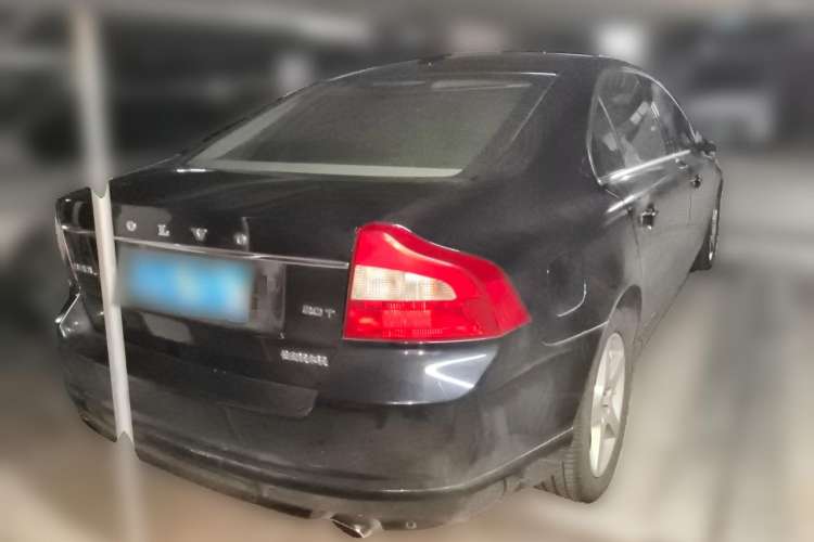 Used Volvo S80L 2011 2.0T ZhiZun Edition Rear Right 45 Deg