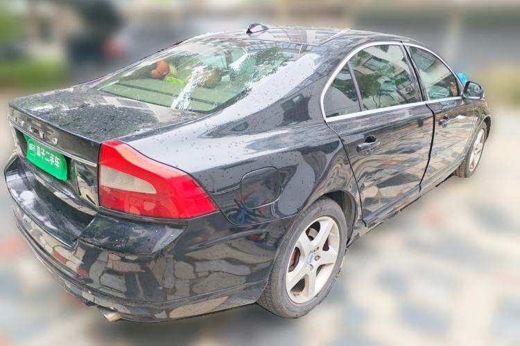 Used Volvo S80L 2011 2.0T ZhiShang Version Rear Right 45 Deg