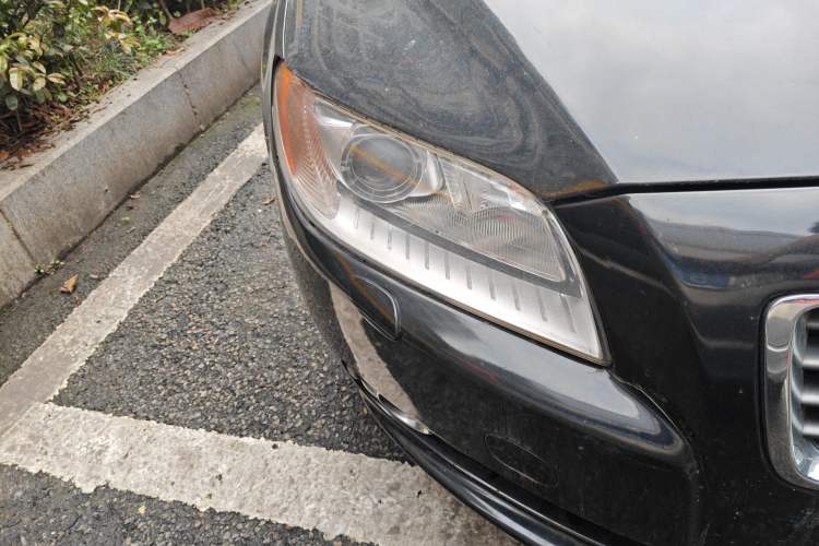 Used Volvo S80L 2011 3.0T AWD Zhiya Edition Right Front Headlight