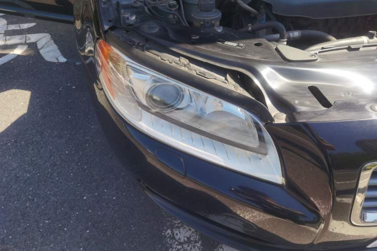 Used Volvo S80L 2011 2.0T ZhiZun Edition Right Front Headlight