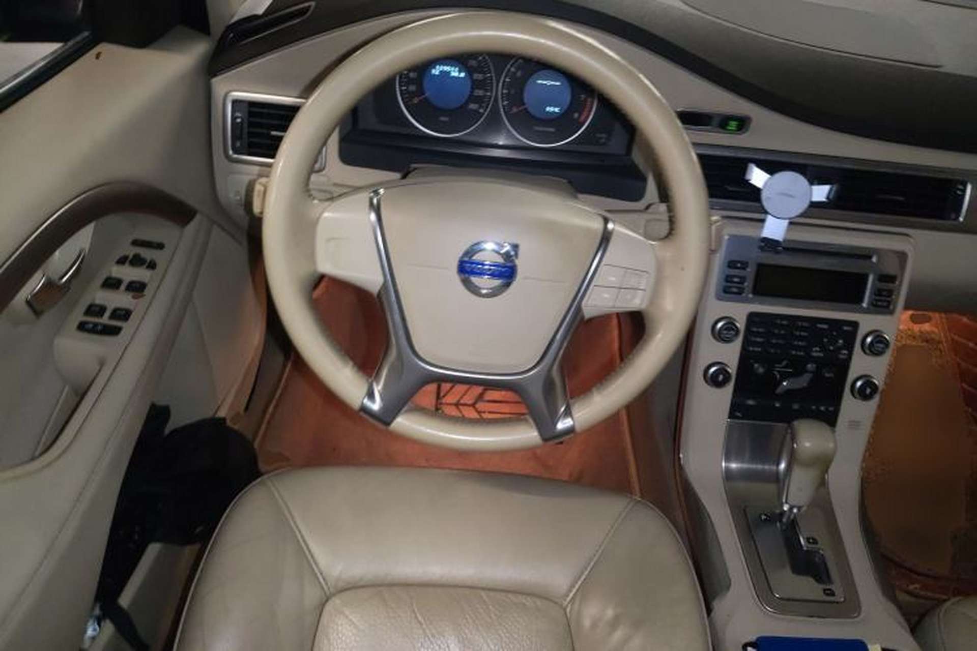 Used Volvo S80L 2011 2.0T ZhiShang Version Steering Wheel