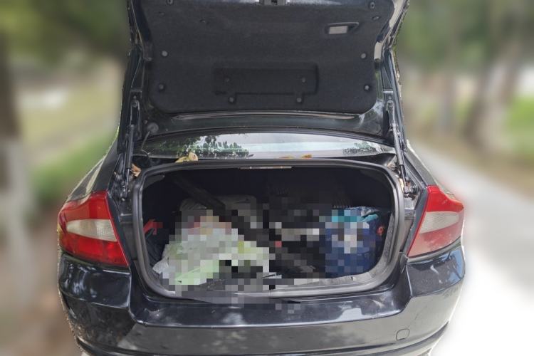 Used Volvo S80L 2011 2.0T ZhiShang Version Trunk