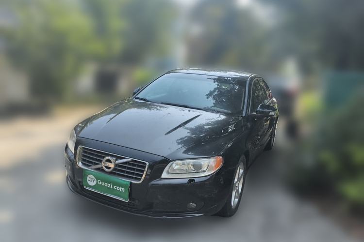 Used Volvo S80L 2011 2.0T ZhiZun Edition Guazi used car, China used car export, Used car for sale, Used  cars, Cheapest cars for sale