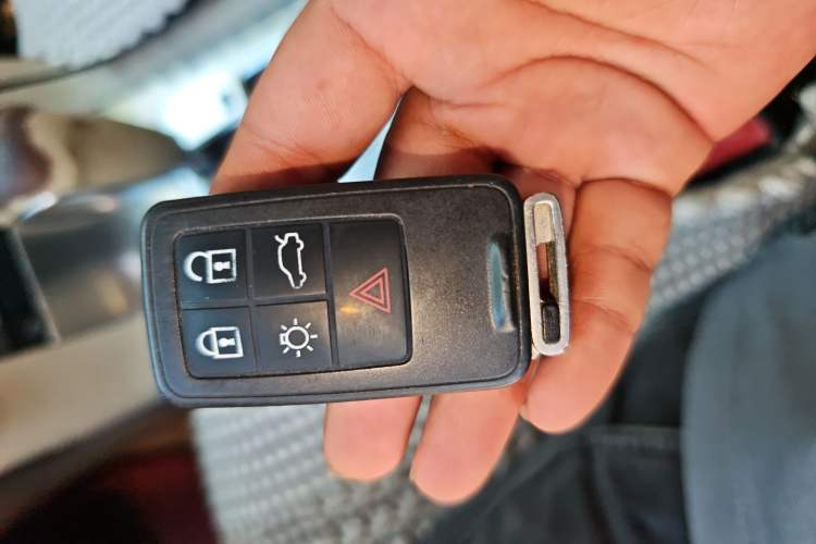 Used Volvo S80L 2011 2.0T Zhiya Edition Vehicle Key