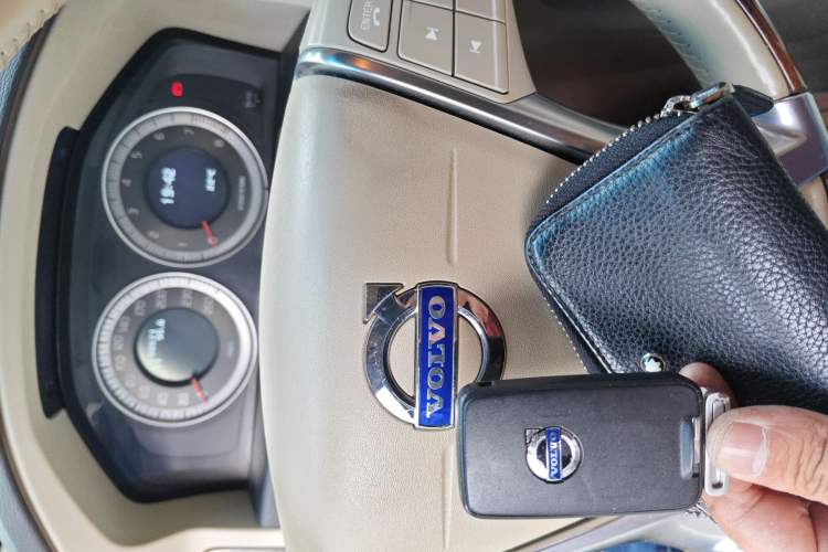 Used Volvo S80L 2011 3.0T AWD Zhiya Edition Vehicle Key